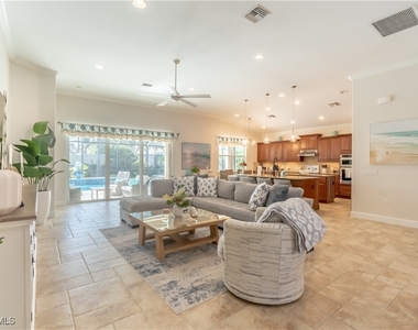 9332 Fieldstone Lane - Photo Thumbnail 7