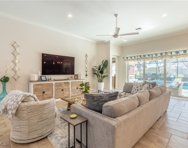9332 Fieldstone Lane - Photo Thumbnail 9
