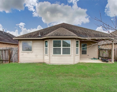 8710 Austin Thomas Drive - Photo Thumbnail 30