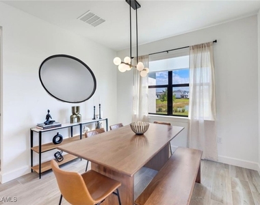 20419 Pebble Glen Drive - Photo Thumbnail 10