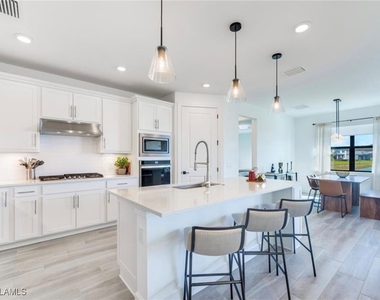 20419 Pebble Glen Drive - Photo Thumbnail 2