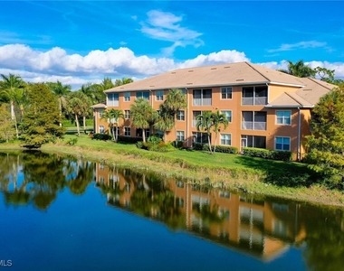 9601 Spanish Moss Way - Photo Thumbnail 37