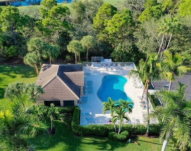 9601 Spanish Moss Way - Photo Thumbnail 34