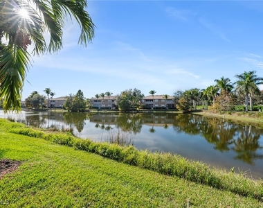 9601 Spanish Moss Way - Photo Thumbnail 36