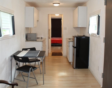 3425 Southwestern Unit 3 Road - Photo Thumbnail 5