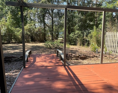 302 Somerset Road - Photo Thumbnail 18