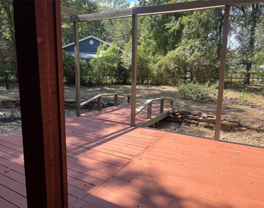 302 Somerset Road - Photo Thumbnail 16