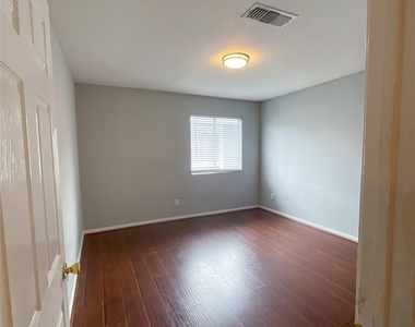 12607 Ashford Meadow Drive - Photo Thumbnail 8