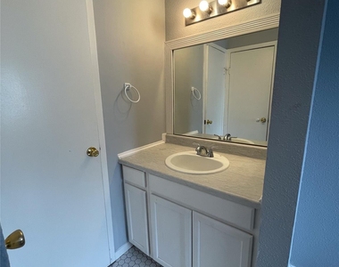 12607 Ashford Meadow Drive - Photo Thumbnail 12