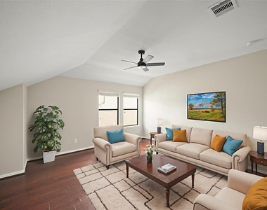 714 Coggins Point Way - Photo Thumbnail 18