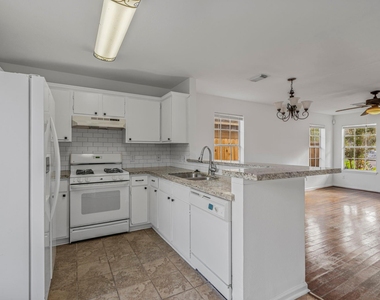 2106 Nettleton Street - Photo Thumbnail 1