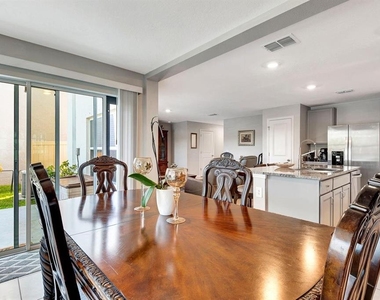 2942 Rock Sound Street - Photo Thumbnail 13