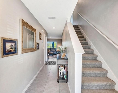 2942 Rock Sound Street - Photo Thumbnail 6