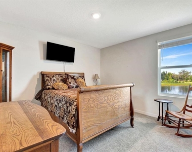 2942 Rock Sound Street - Photo Thumbnail 24
