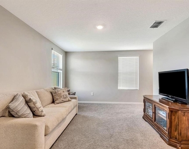 2942 Rock Sound Street - Photo Thumbnail 20