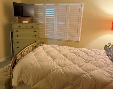 23465 Harborview Road - Photo Thumbnail 13