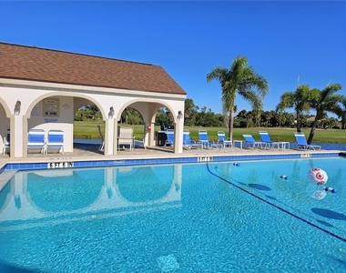 812 Capri Isles Boulevard - Photo Thumbnail 31
