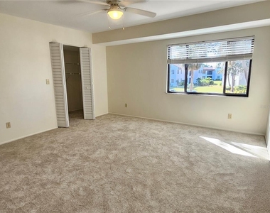 812 Capri Isles Boulevard - Photo Thumbnail 21