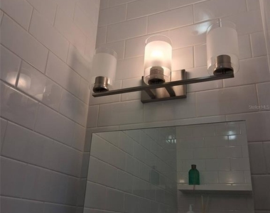 216 Berry Street - Photo Thumbnail 44