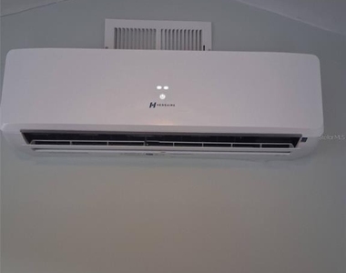 216 Berry Street - Photo Thumbnail 66