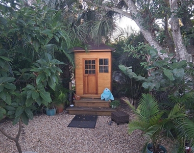 216 Berry Street - Photo Thumbnail 58