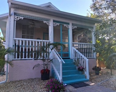 216 Berry Street - Photo Thumbnail 69
