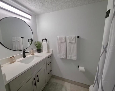 3700 Beneva Road - Photo Thumbnail 6