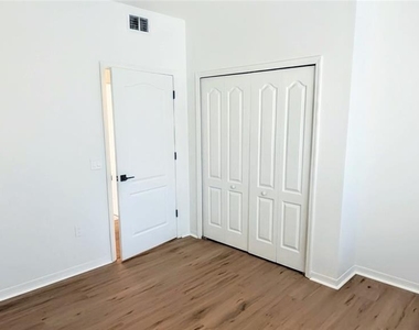 4130 Central Sarasota Pkwy - Photo Thumbnail 16