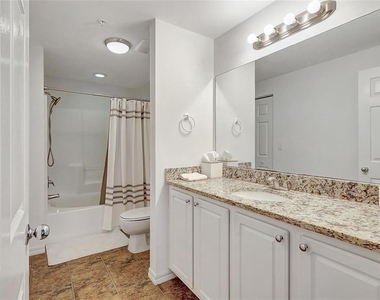 5500 Bentgrass Drive - Photo Thumbnail 15