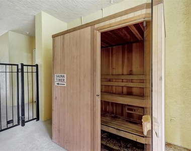 5500 Bentgrass Drive - Photo Thumbnail 32