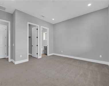 10648 Stone Ledge Avenue - Photo Thumbnail 40