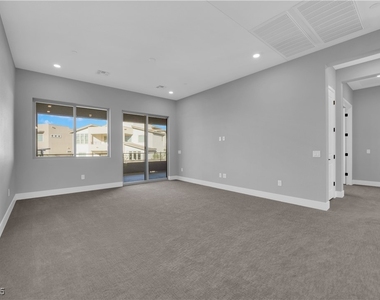 10648 Stone Ledge Avenue - Photo Thumbnail 42