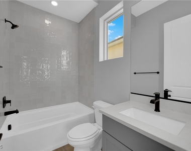 10648 Stone Ledge Avenue - Photo Thumbnail 41