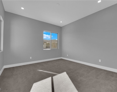 10648 Stone Ledge Avenue - Photo Thumbnail 34