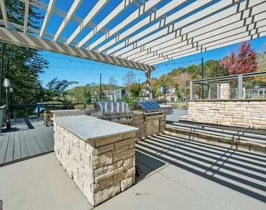 7600 Roswell Road - Photo Thumbnail 29