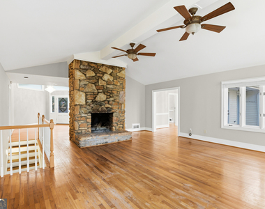3959 Randall Mill Road Nw - Photo Thumbnail 4