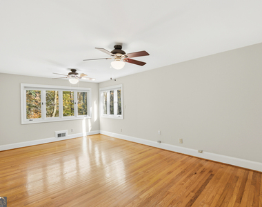 3959 Randall Mill Road Nw - Photo Thumbnail 11