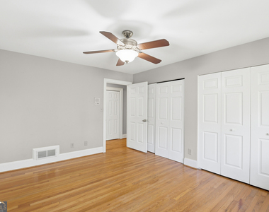 3959 Randall Mill Road Nw - Photo Thumbnail 13