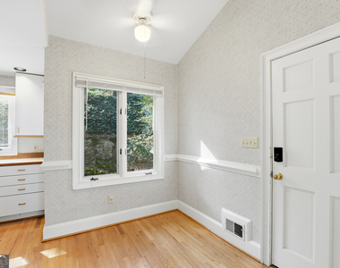 3959 Randall Mill Road Nw - Photo Thumbnail 9
