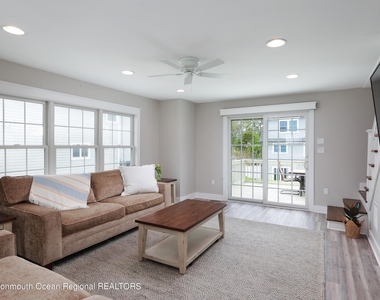 912 Ocean Avenue - Photo Thumbnail 11