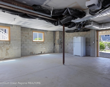 912 Ocean Avenue - Photo Thumbnail 27