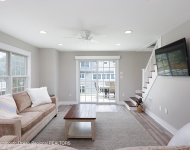 912 Ocean Avenue - Photo Thumbnail 9