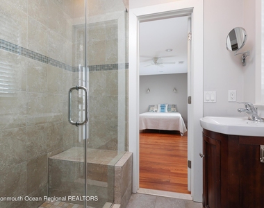 912 Ocean Avenue - Photo Thumbnail 18