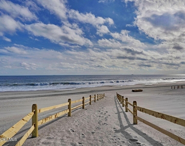304 6th Avenue - Photo Thumbnail 19