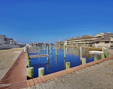 304 6th Avenue - Photo Thumbnail 17