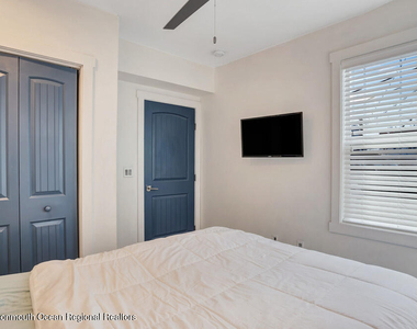903 Ocean Avenue - Photo Thumbnail 11