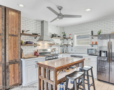 903 Ocean Avenue - Photo Thumbnail 2