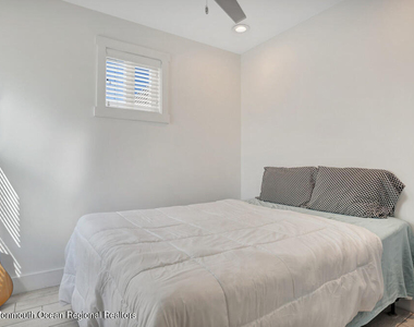 903 Ocean Avenue - Photo Thumbnail 14