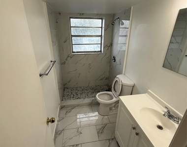 6840 Pembroke Road - Photo Thumbnail 10