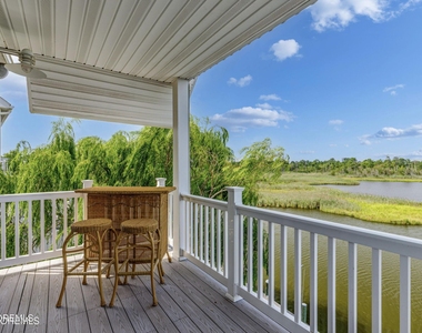 296 Alabama Avenue - Photo Thumbnail 9